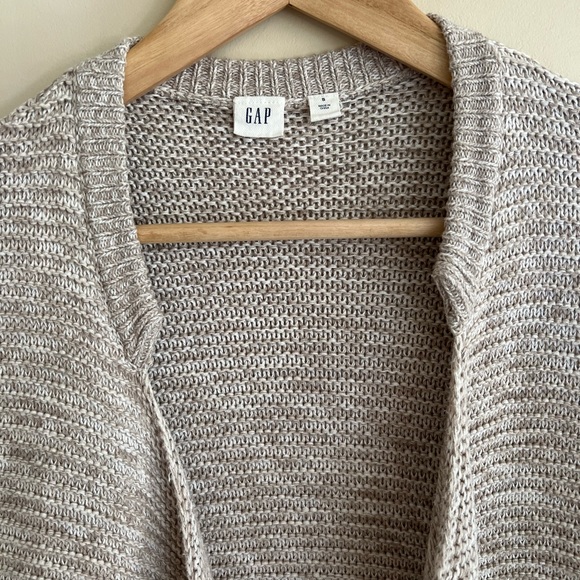 Gap Knit Sweater - Picture 7 of 7